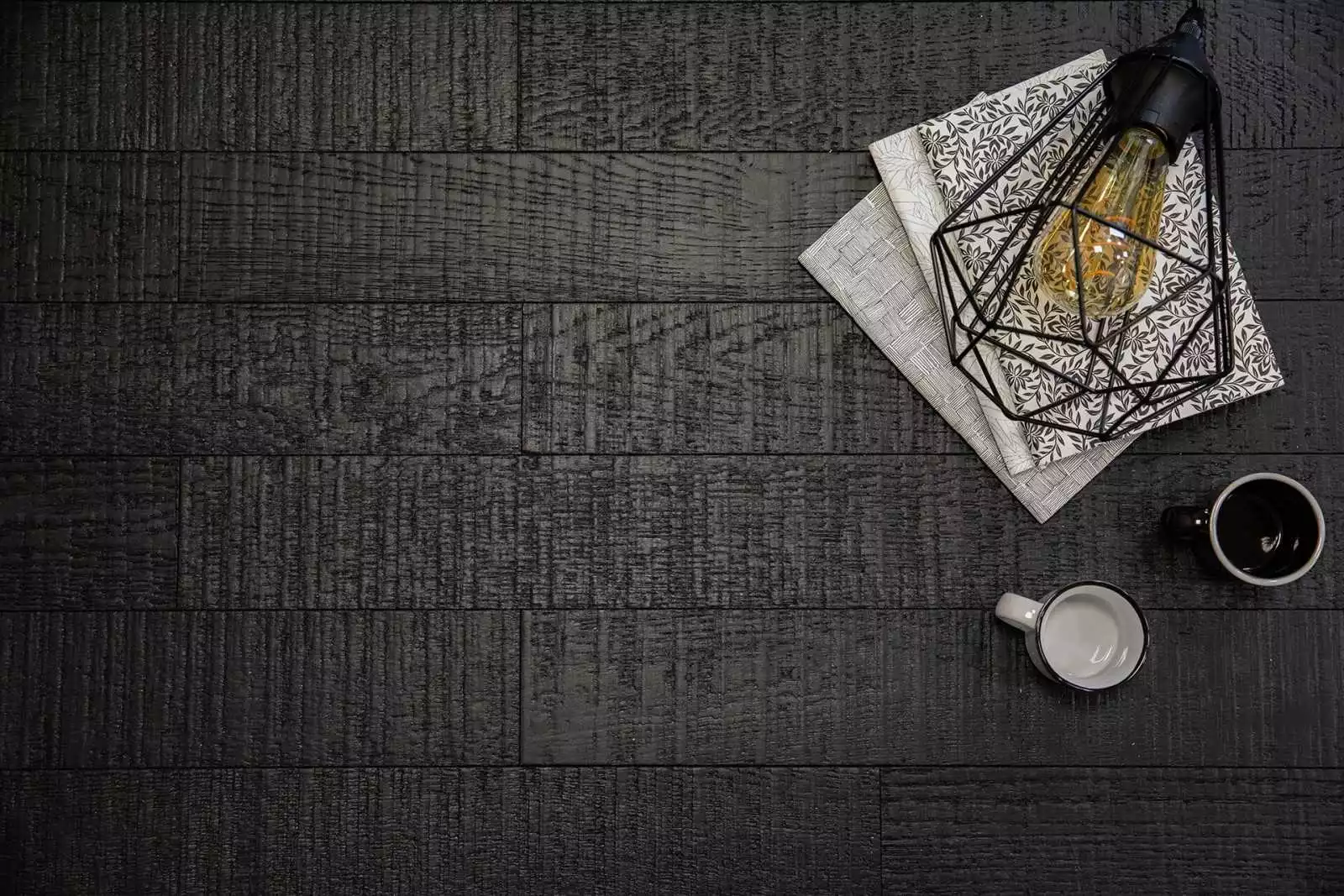 Parquet contrecollé Sélection NOIR INTENSE SCIÉ, parquet pas cher