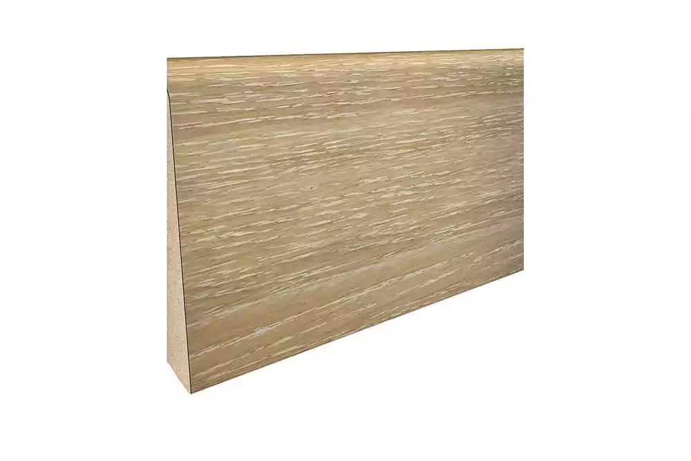 VARNISHED WHITE WASHED OAK SKIRTING