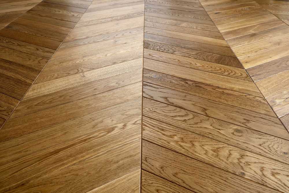 Parquet contrecollé chêne Point de Hongrie Heritage, parquet pas cher