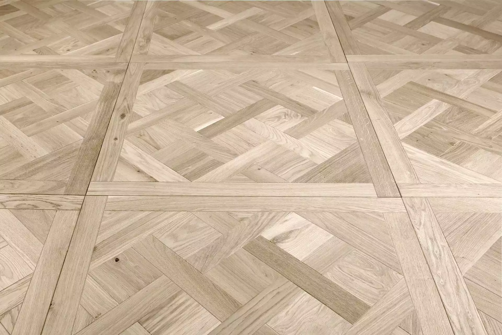 RAW AUTHENTIC VERSAILLES TILES - Image 0