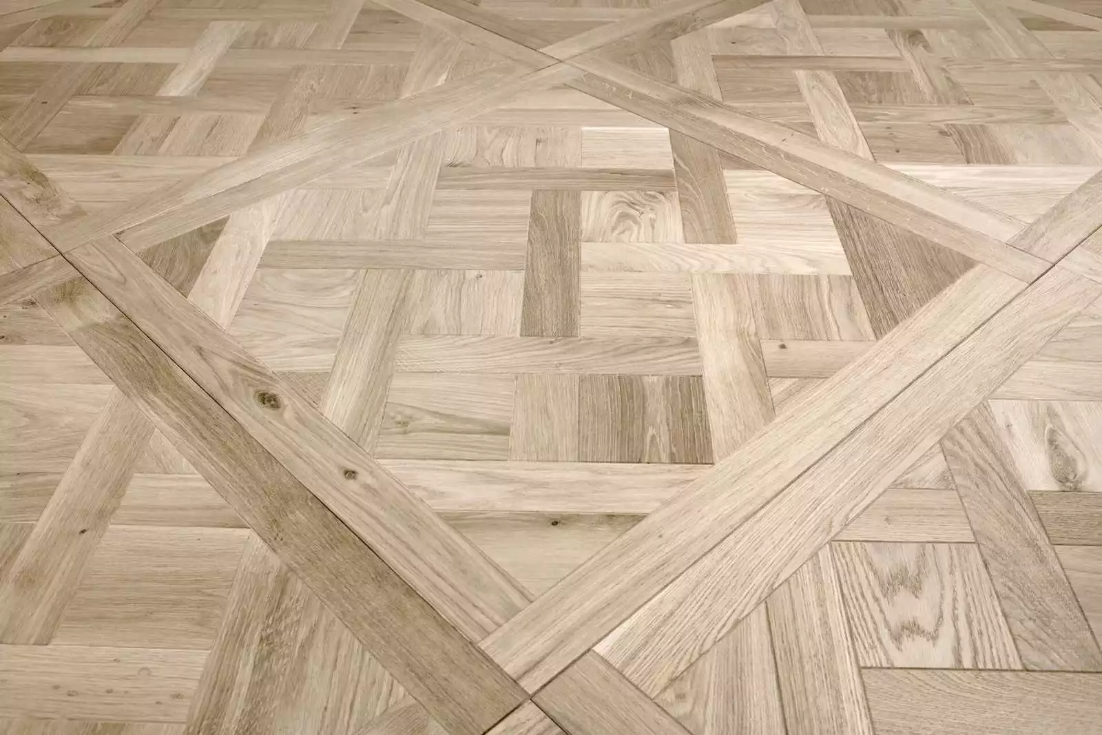 RAW AUTHENTIC VERSAILLES TILES - Image 2