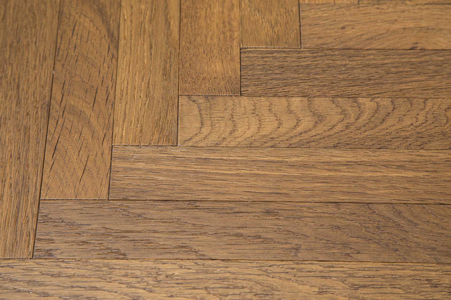 Parquet Chêne contrecollé - BATON ROMPU LINÉA INVISIBLE