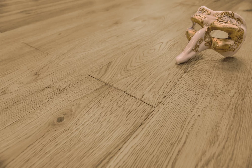 Parquet contrecollé chêne INVISIBLE, parquet pas cher