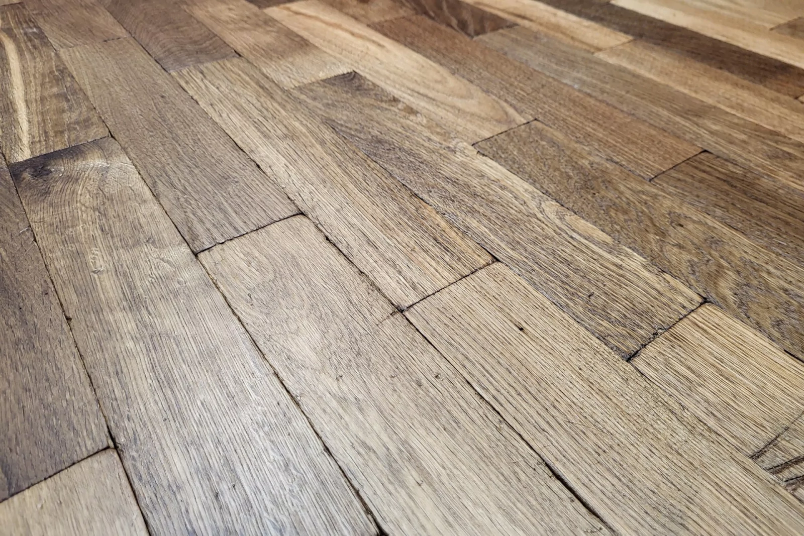Parquet Chêne massif - Les Classics country VERNIS NATUREL - Ep.14 x 140